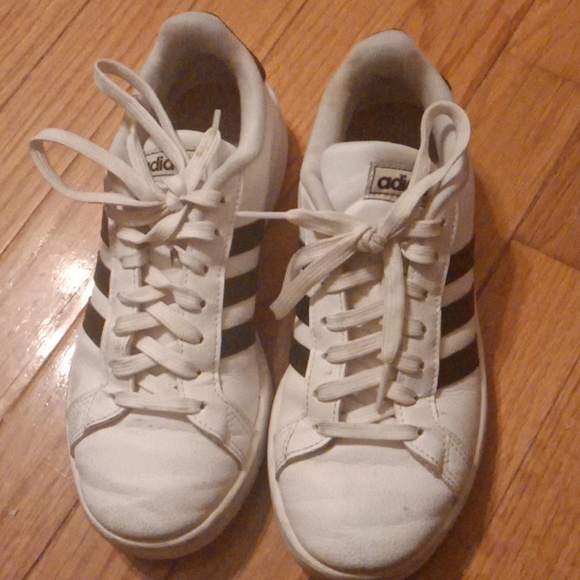 Adidas sneakers - Picture 2 of 11